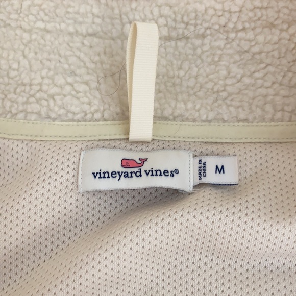Vineyard vines vest - Picture 3 of 5